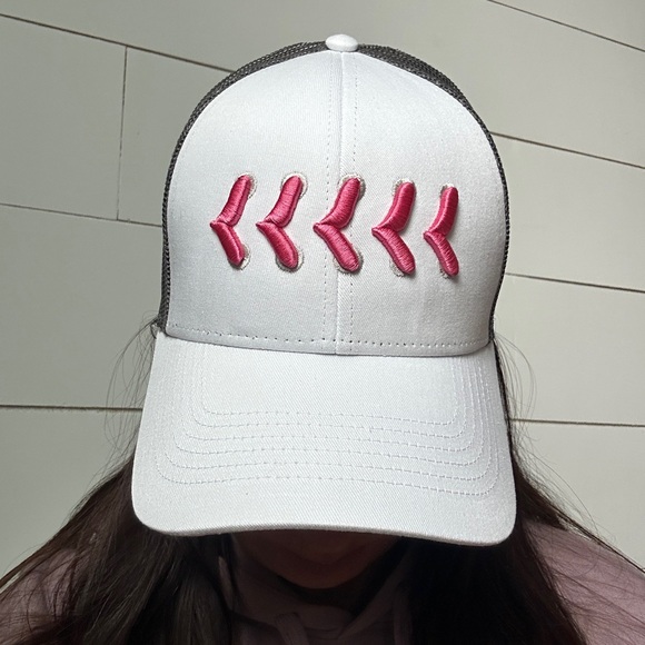 Gray and White Trucker Hat - Picture 6 of 8